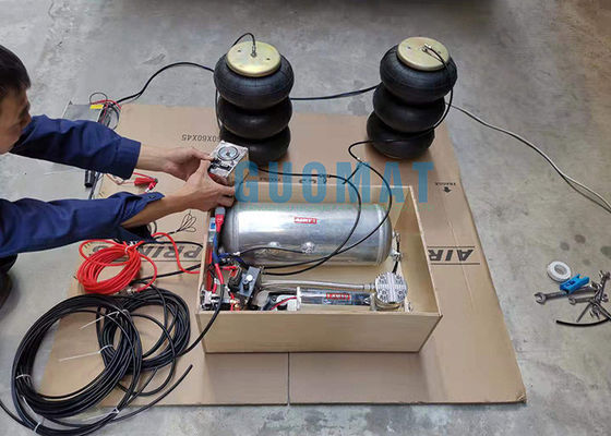 मर्सिडीज - बेंज आरवी या अन्य आरवी में स्टील स्प्रिंग्स के बजाय एक संशोधित एयर लिफ्ट एयर स्प्रिंग है